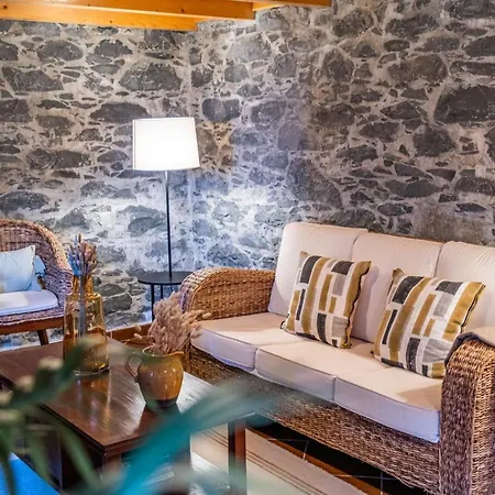 Rainbow Cottage By Madeira Sun Travel Ponta do Pargo Exterior photo