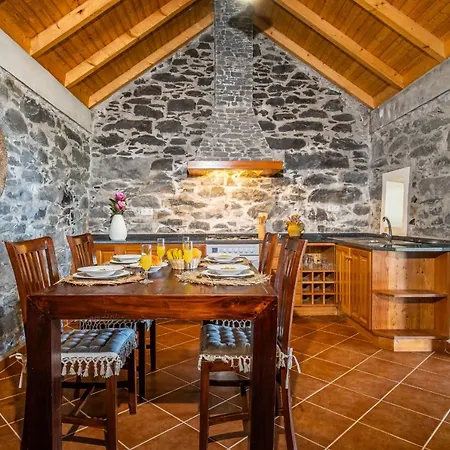Rainbow Cottage By Madeira Sun Travel Ponta do Pargo Exterior photo